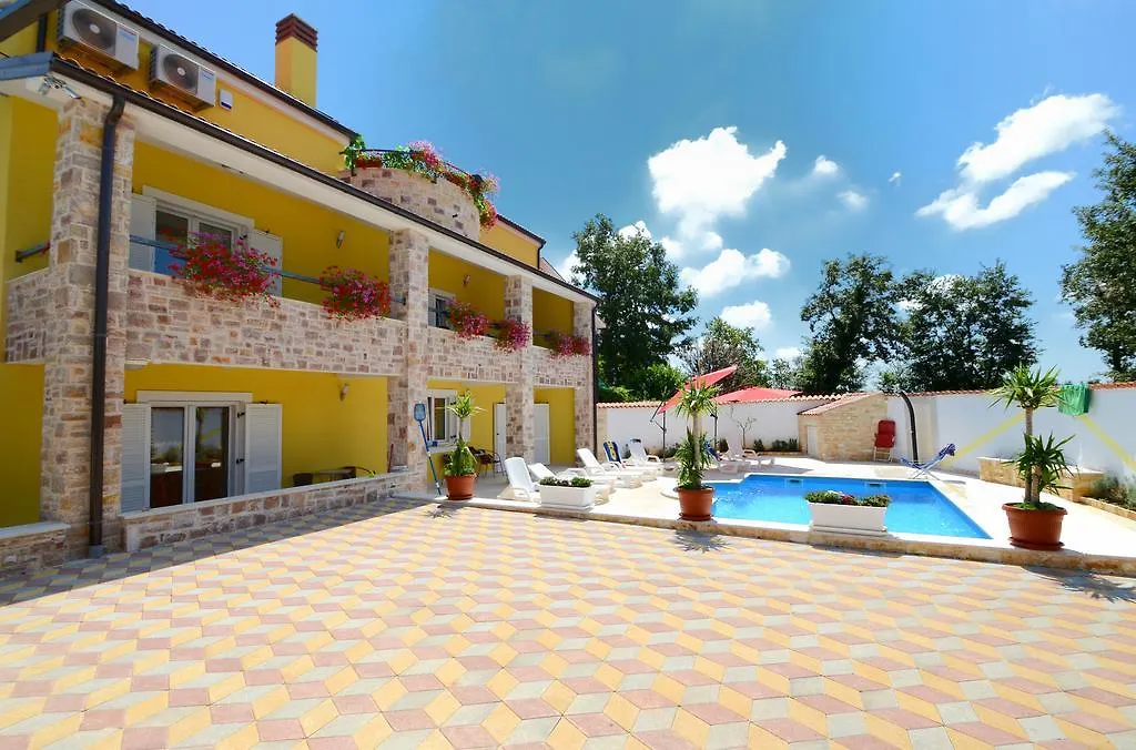 Apartments Villa Mimi Višnjan